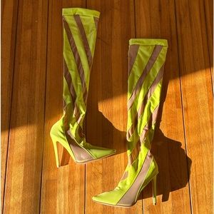 LIME GREEN HEELED MESH BOOT